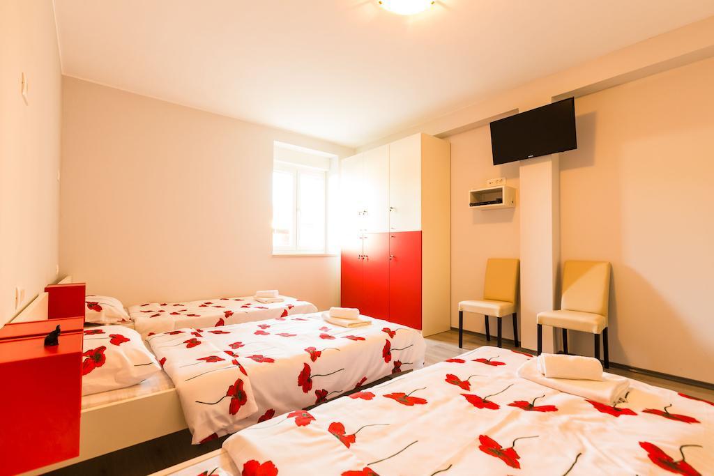 Hostel Sunset Задар Екстериор снимка